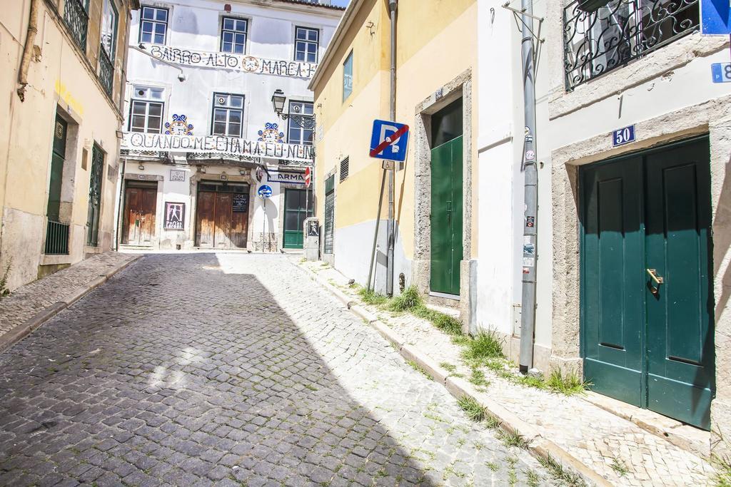 Typical Bairro Alto Apartment Lisboa Dış mekan fotoğraf