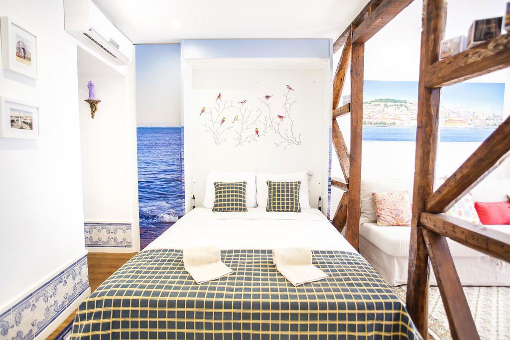 Typical Bairro Alto Apartment Lisboa Dış mekan fotoğraf