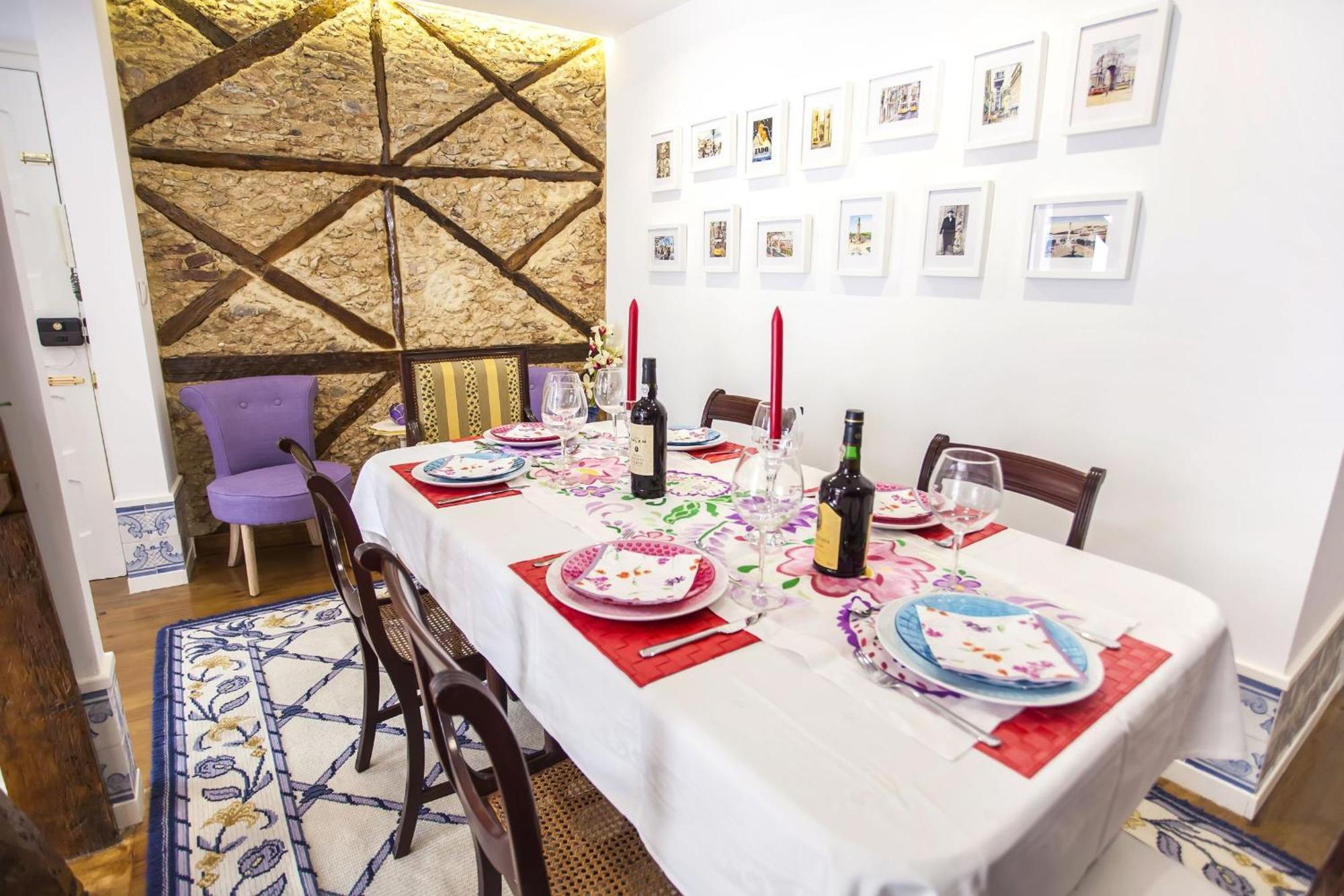 Typical Bairro Alto Apartment Lisboa Dış mekan fotoğraf