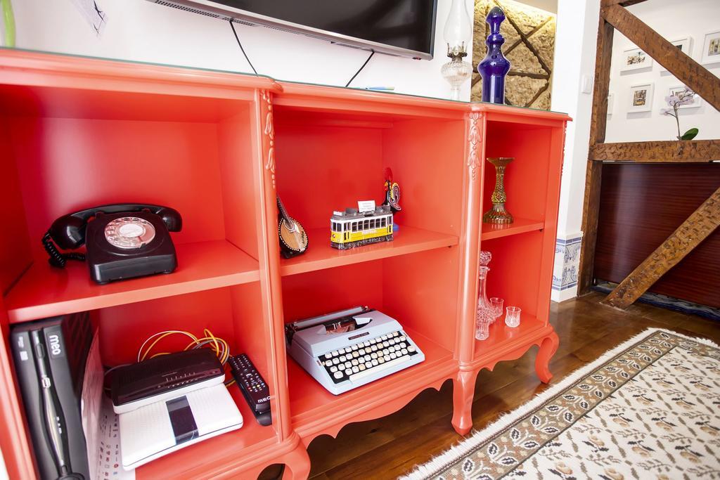 Typical Bairro Alto Apartment Lisboa Dış mekan fotoğraf